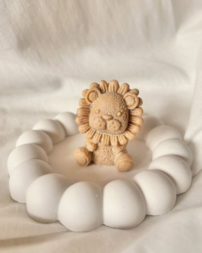 Lion Shaped Candle